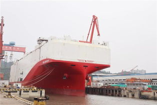 全球最大世界首艘LNG汽车滚装船在厦门出坞